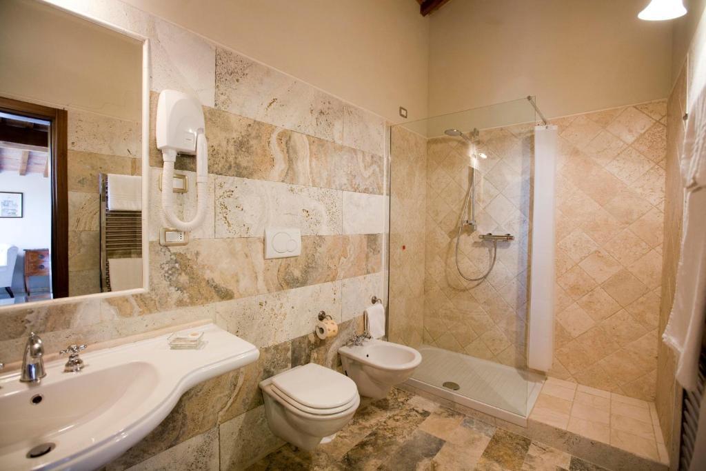 Bed & Breakfast Castello Delle Serre 3*